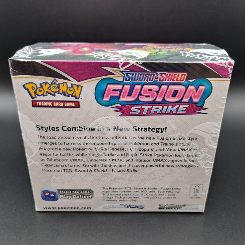 Fusion Strike Booster Box